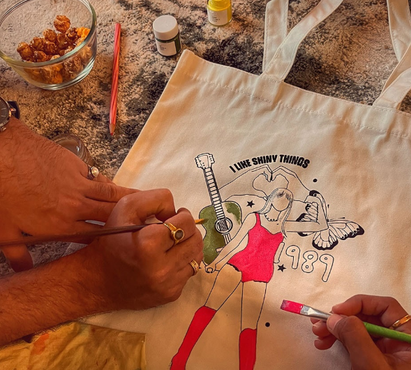 DIY Tote Bag Painting Kit -  Kuch Kuch Hota Hai — made by a Kitsters maker