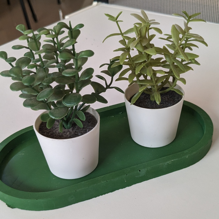 DIY Cement Trinket Tray Kit — made by a Kitsters maker
