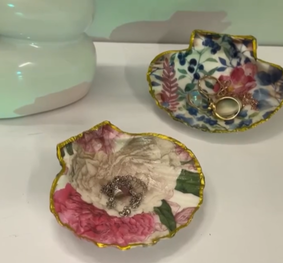 DIY Decoupage Shells Kit — made by a Kitsters maker