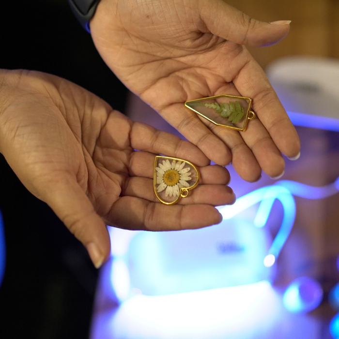 DIY UV Resin Pendant Kit — made by a Kitsters maker
