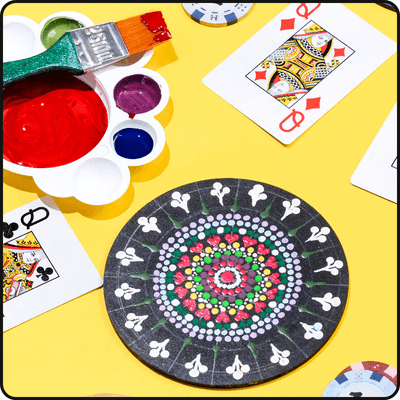Lippan Art Coaster at a Kitsters DIY station